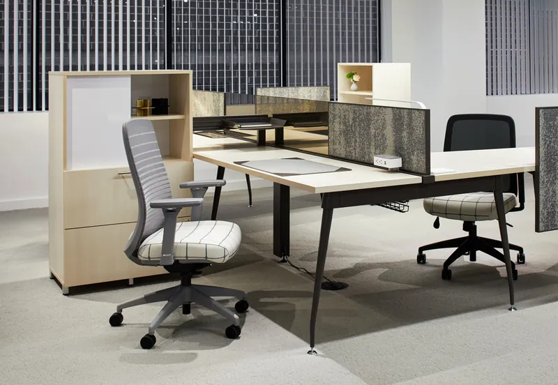 Benching, manufacturer photo