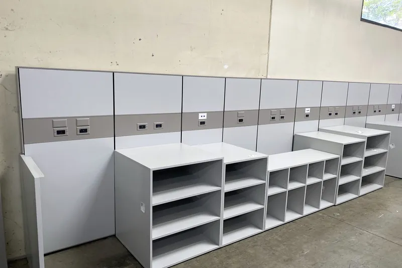Panel workstations with open shelving, fastener distributor, Chatsworth