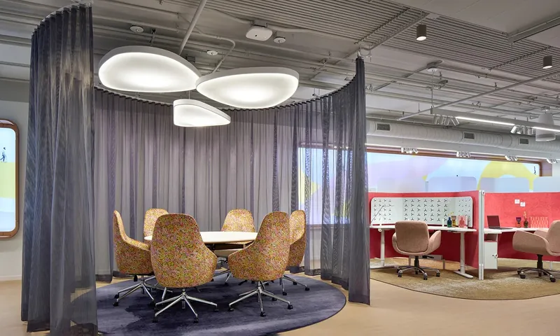 Meeting area, manufacturer photo #170