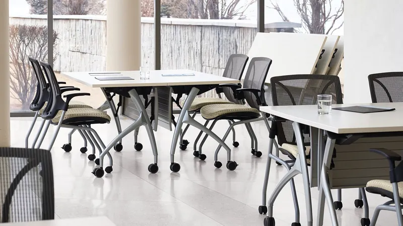 Training room chairs, manufacturer photo